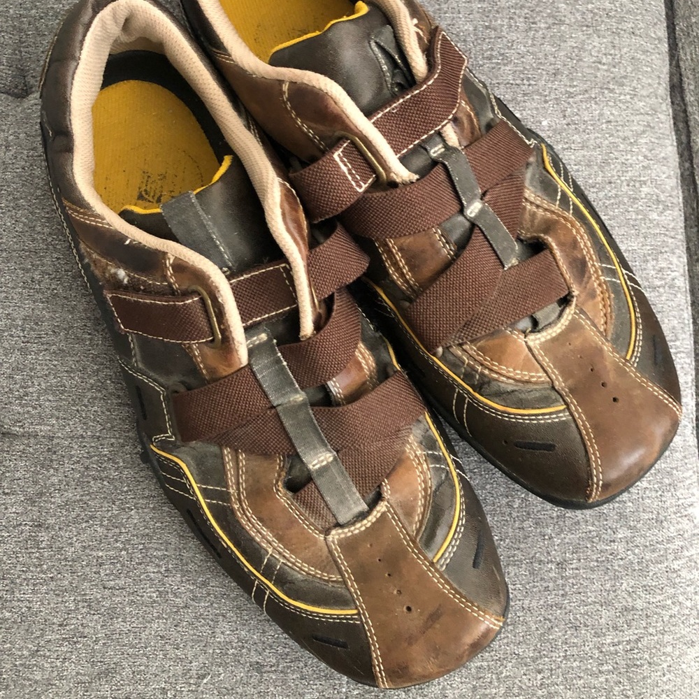 Sketchers casual shoes. Size 11